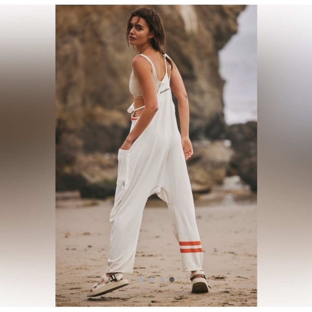 Free People Movement Hot Shot Citrus Jumpsuit White Orange Fruit Harem NWT XS - Picture 3 of 9